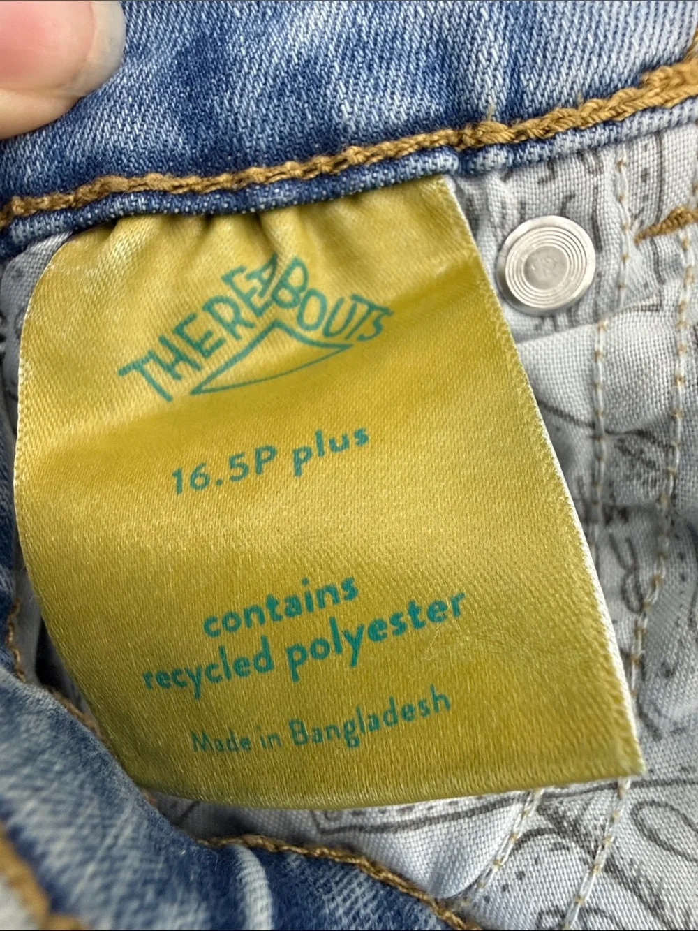 Girls Straight Leg Jeans in Light Blue Wash 16.5 Plus Stetch